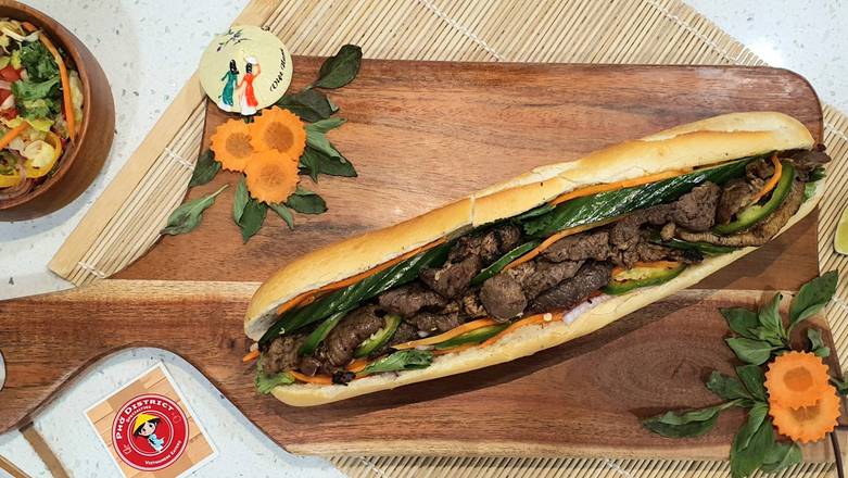 802. Banh Mi Grilled Pork (1 Foot Long) Thit Nuóng / 烤肉